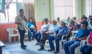 Brindan a productores herramientas para mejorar la fertilidad de los suelos citrícolas